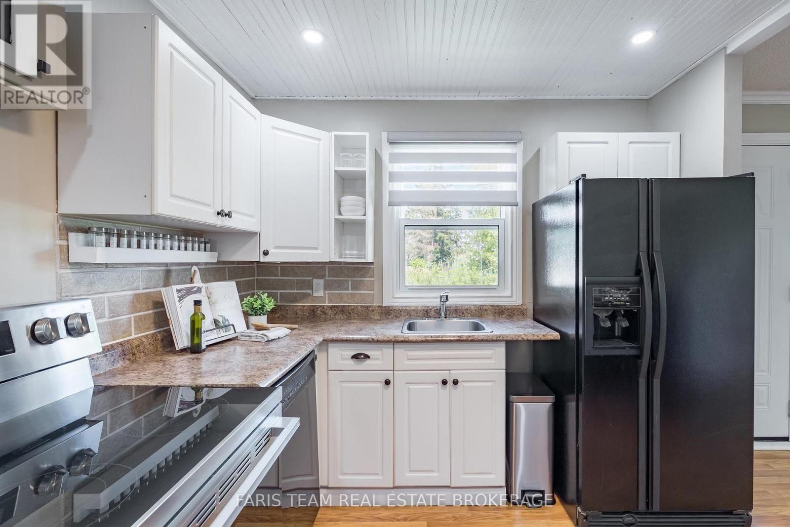2721 Cumberland Road Property Photo 6