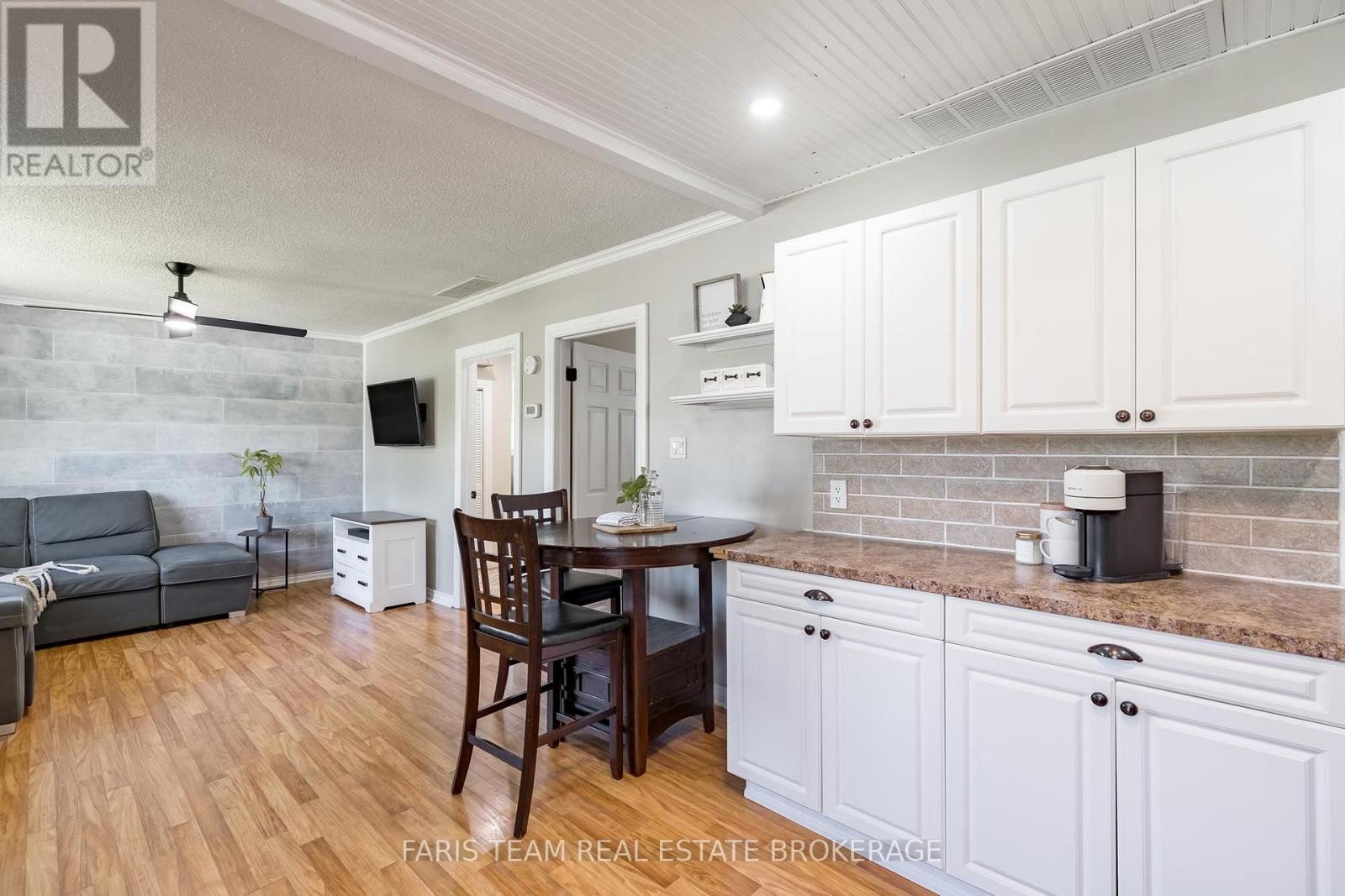 2721 Cumberland Road Property Photo 7