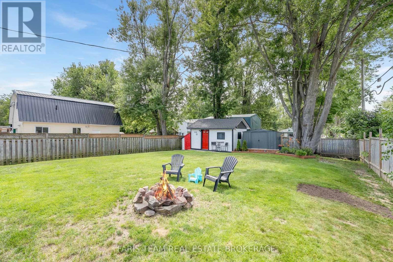 2721 Cumberland Road Property Photo 21