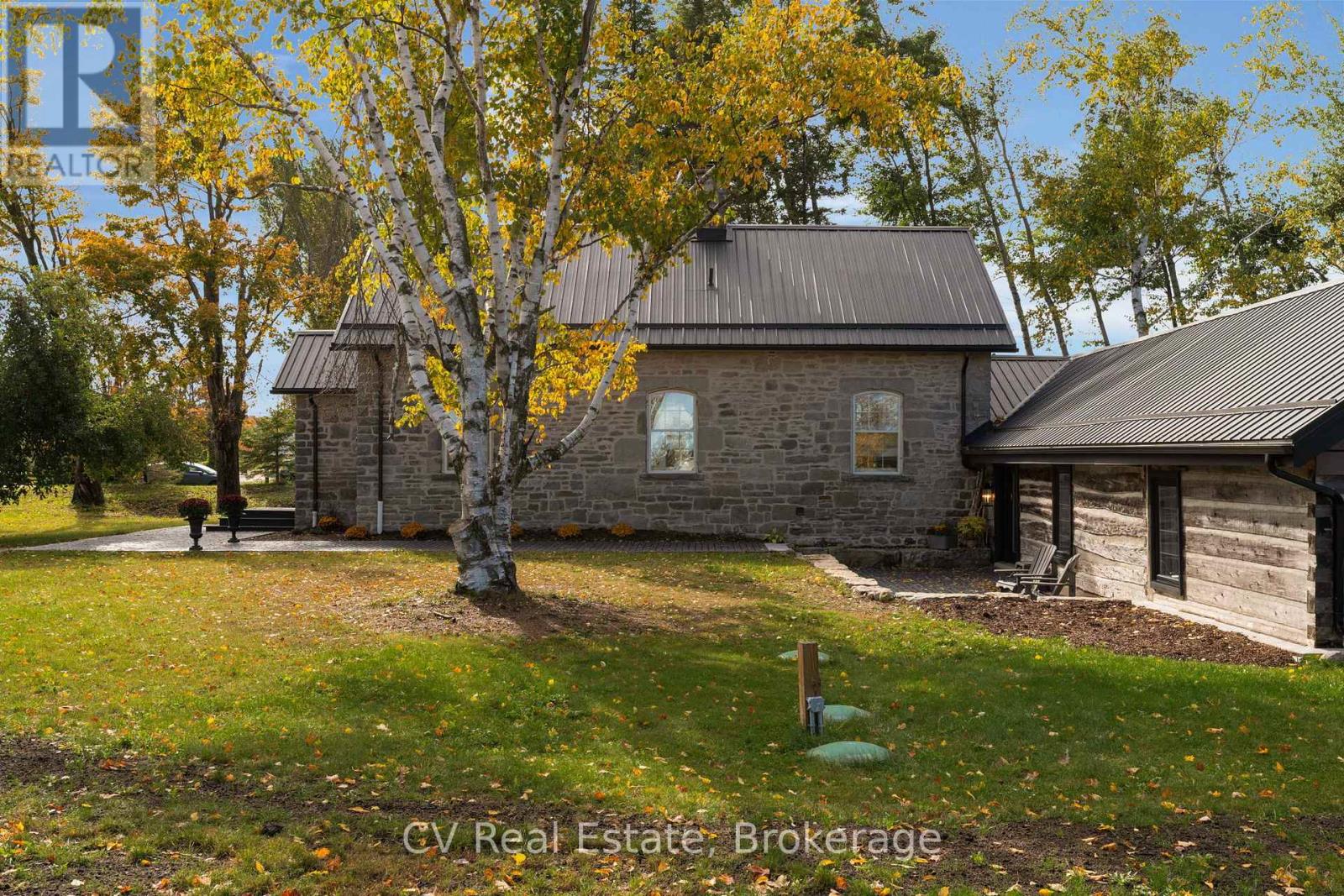 1174 Concession 10 N Nottawasaga Road Property Photo 43