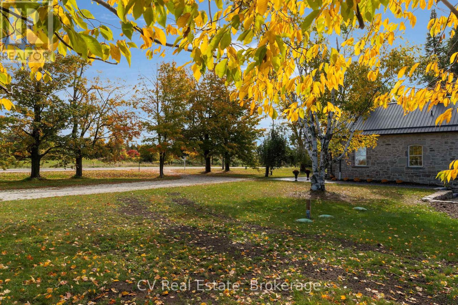 1174 Concession 10 N Nottawasaga Road Property Photo 44