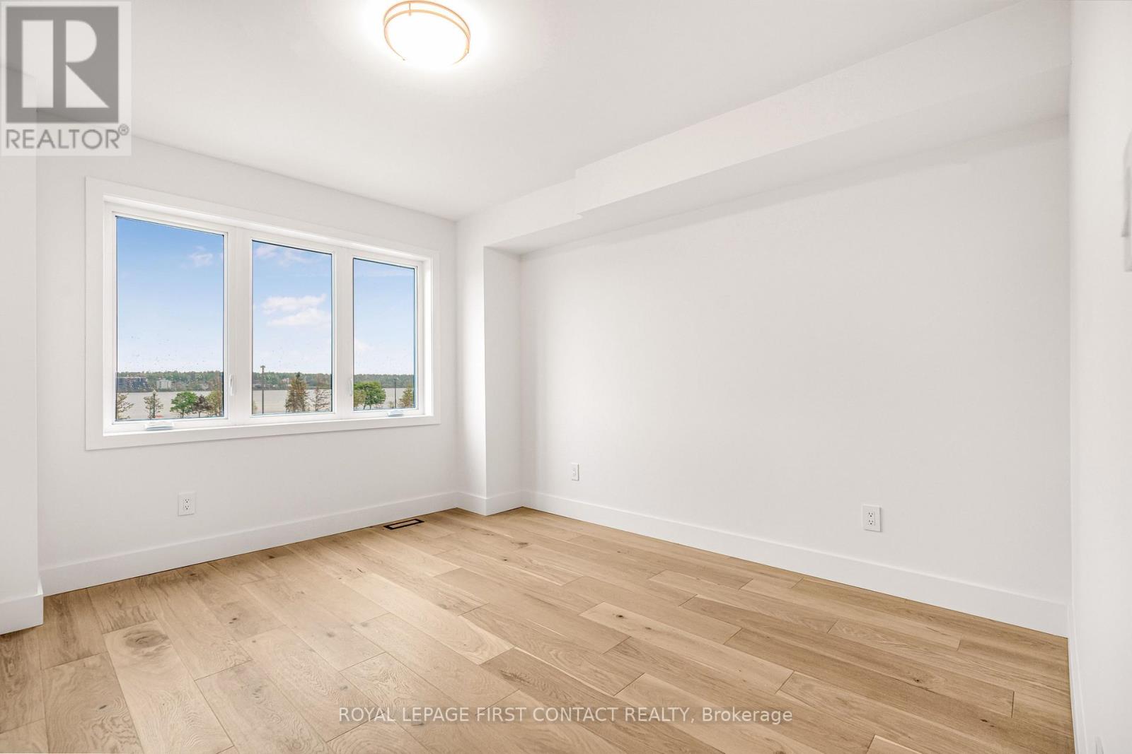 28 Alderwood Lane Property Photo 4