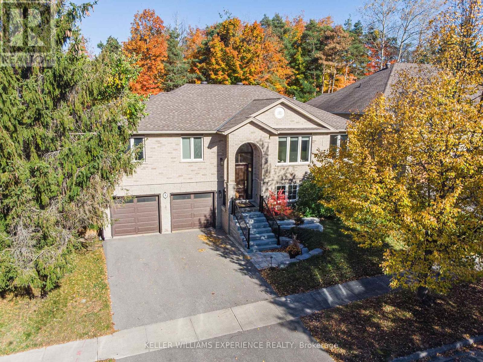 5 Grouse Glen Property Photo 2