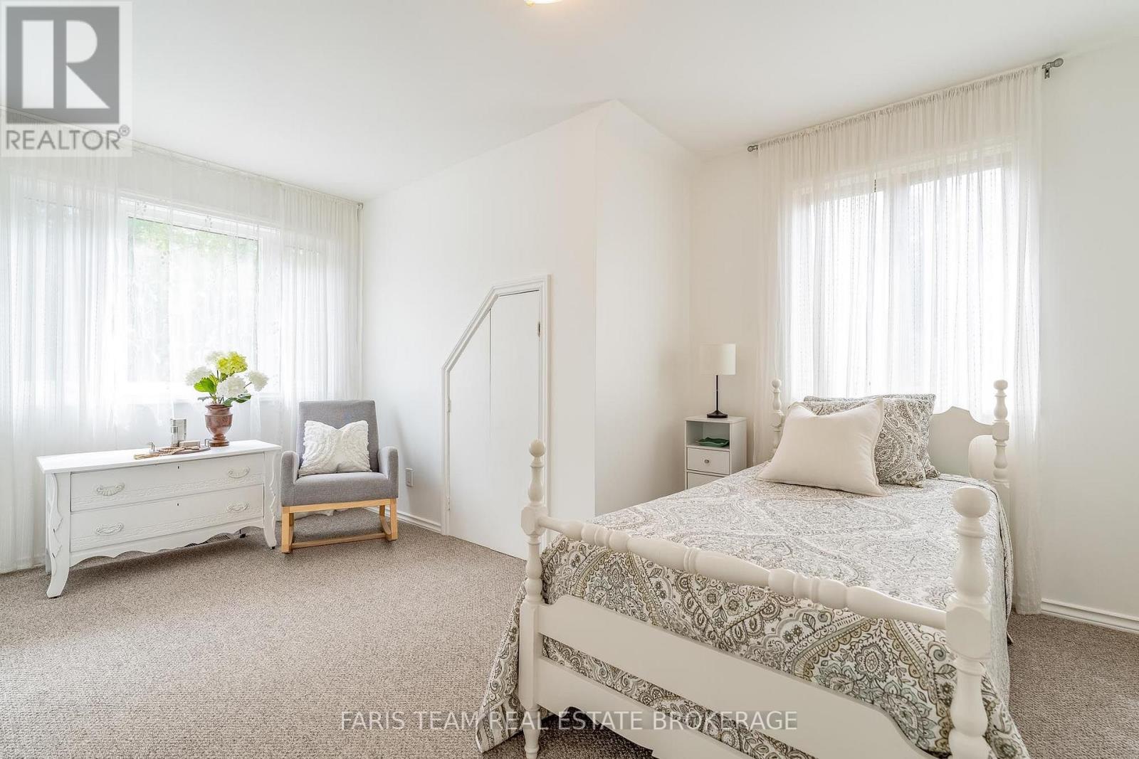 238 Robins Point Road Property Photo 29