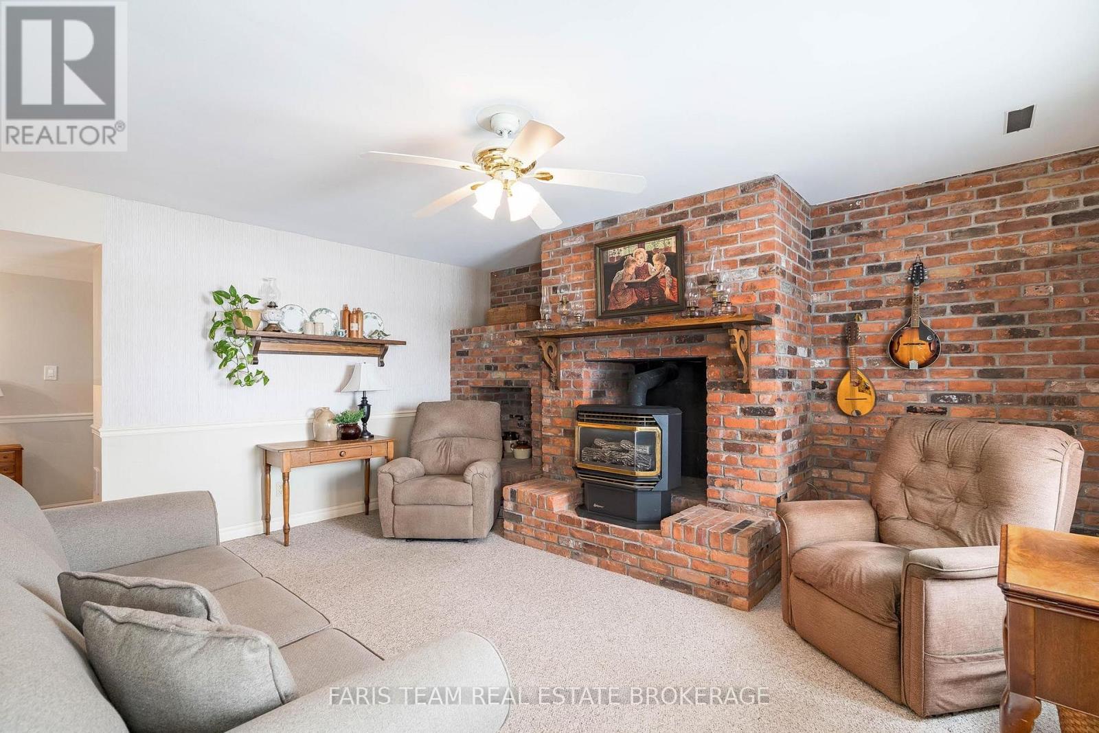 238 Robins Point Road Property Photo 36