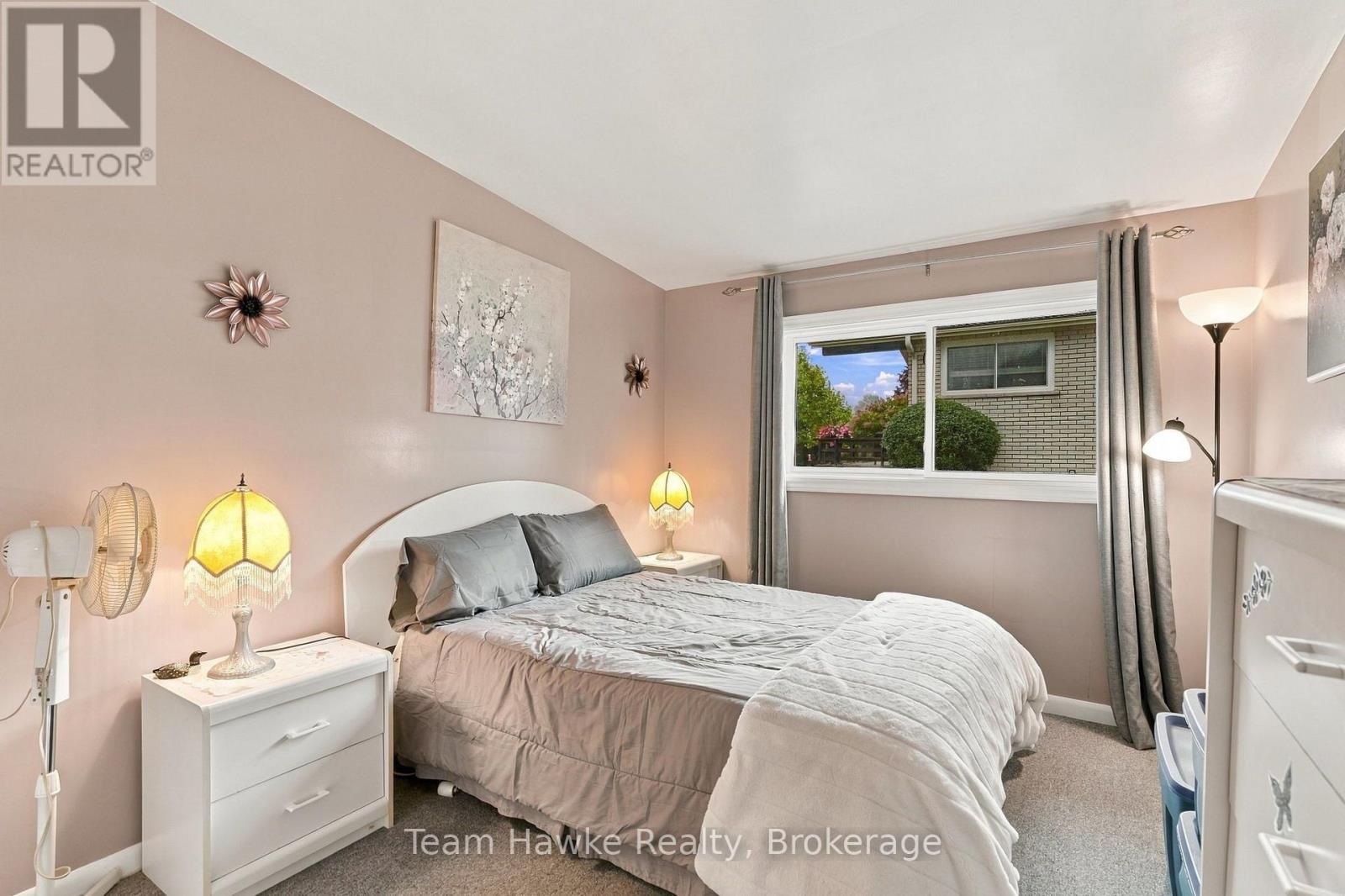 385 Lafontaine Road W Property Photo 13