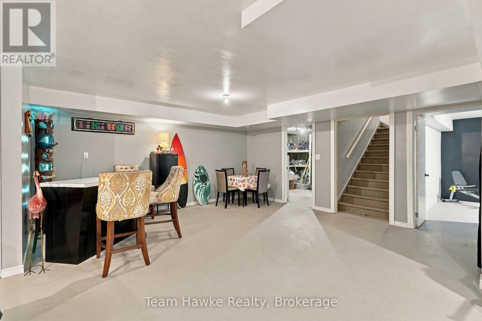 385 Lafontaine Road W Property Photo 23