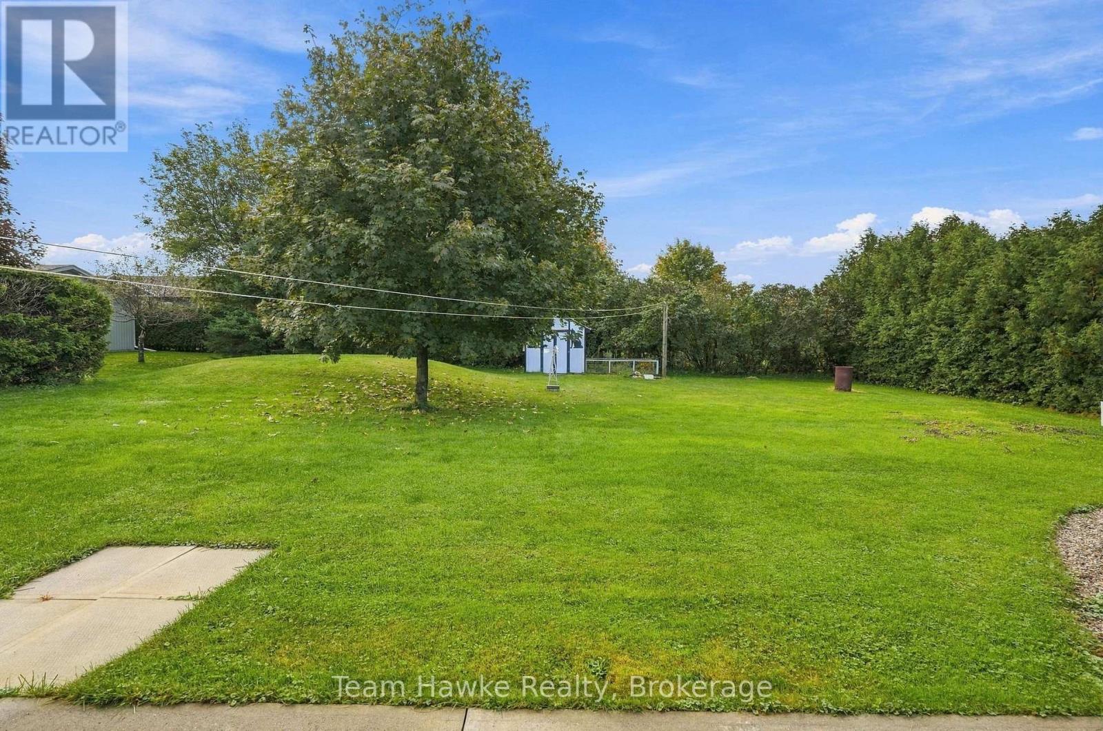385 Lafontaine Road W Property Photo 36