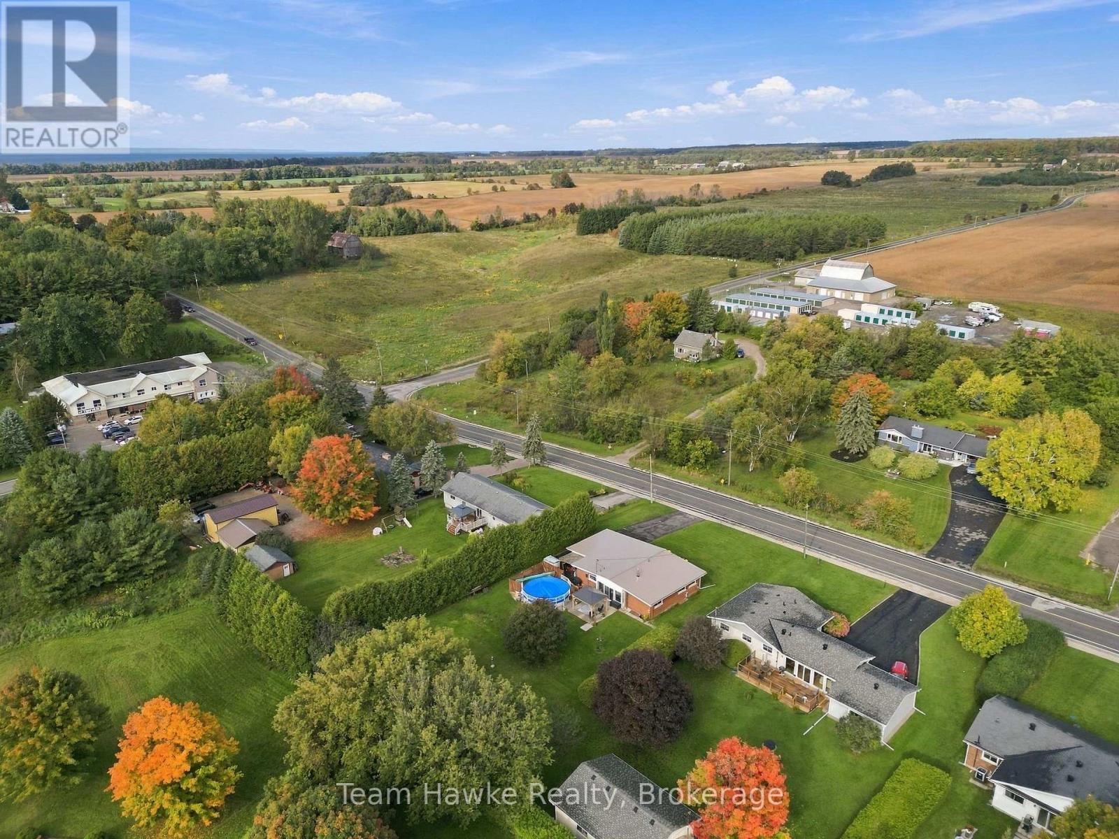 385 Lafontaine Road W Property Photo 45
