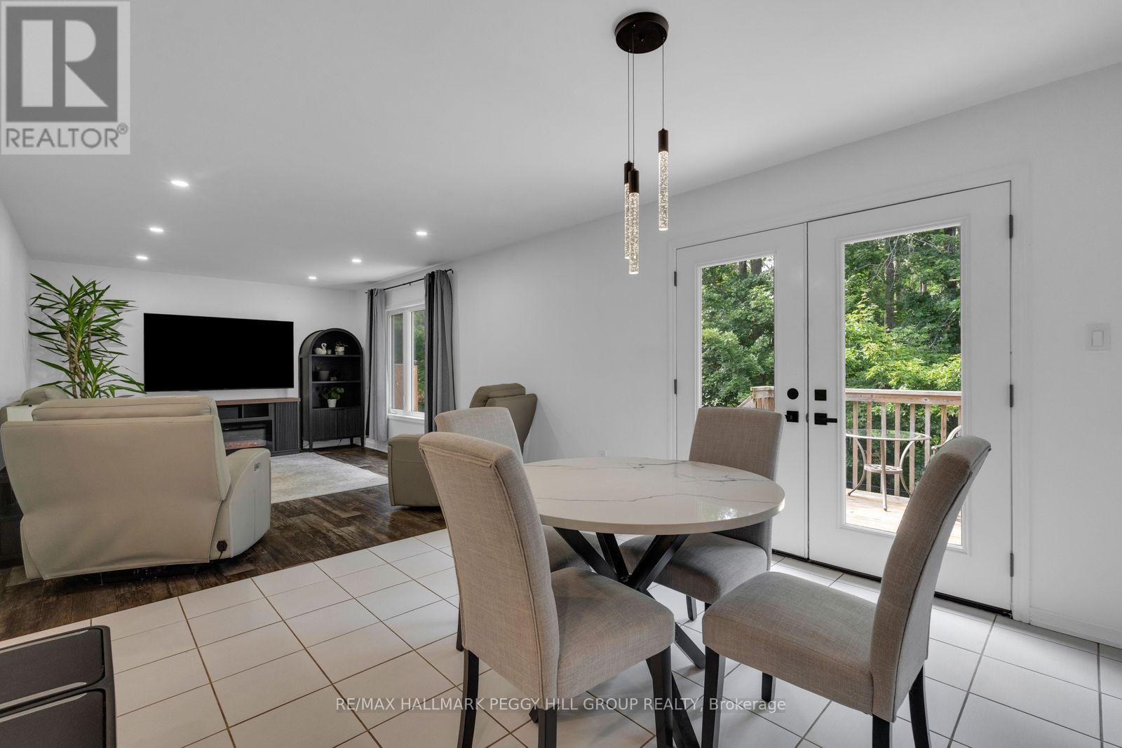 247 Diana Drive Property Photo 6