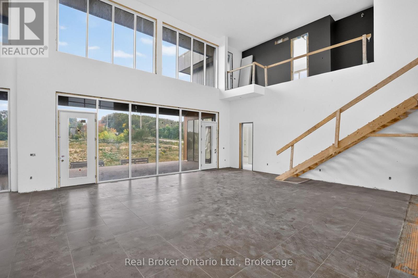 1 Meadowlark Way Property Photo 21