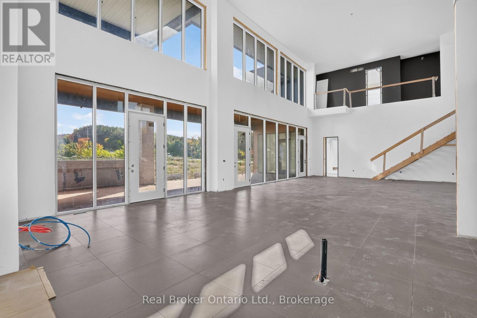 1 Meadowlark Way Property Photo 23