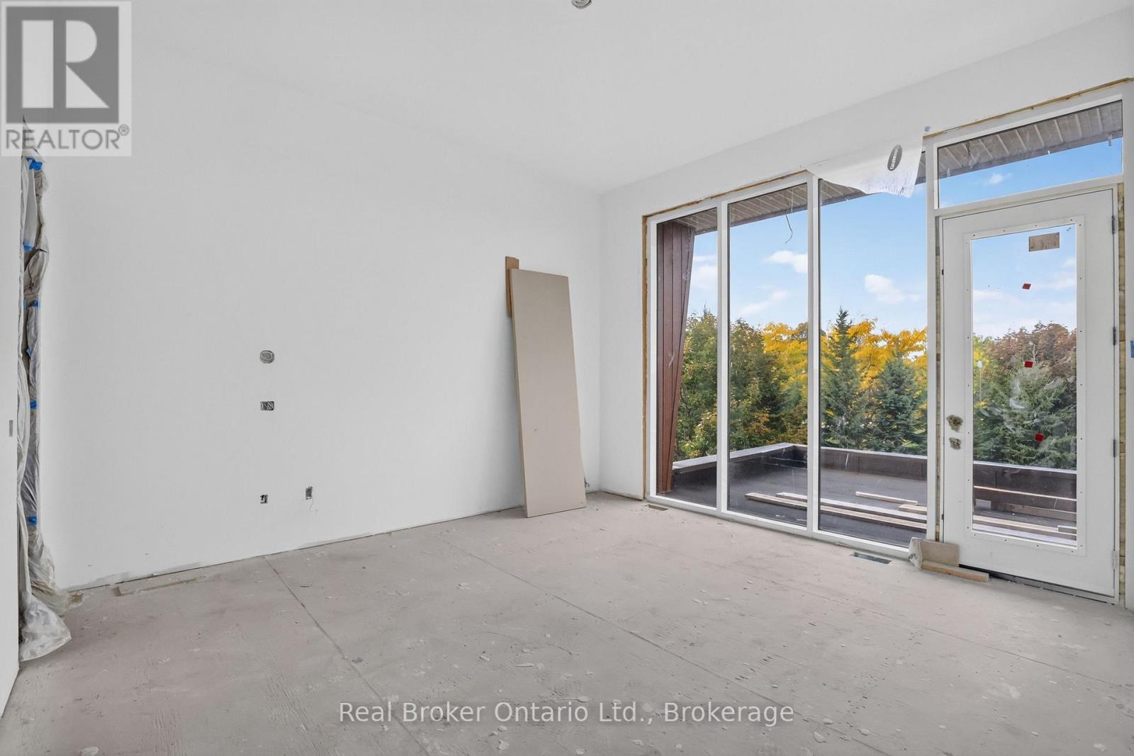 1 Meadowlark Way Property Photo 25