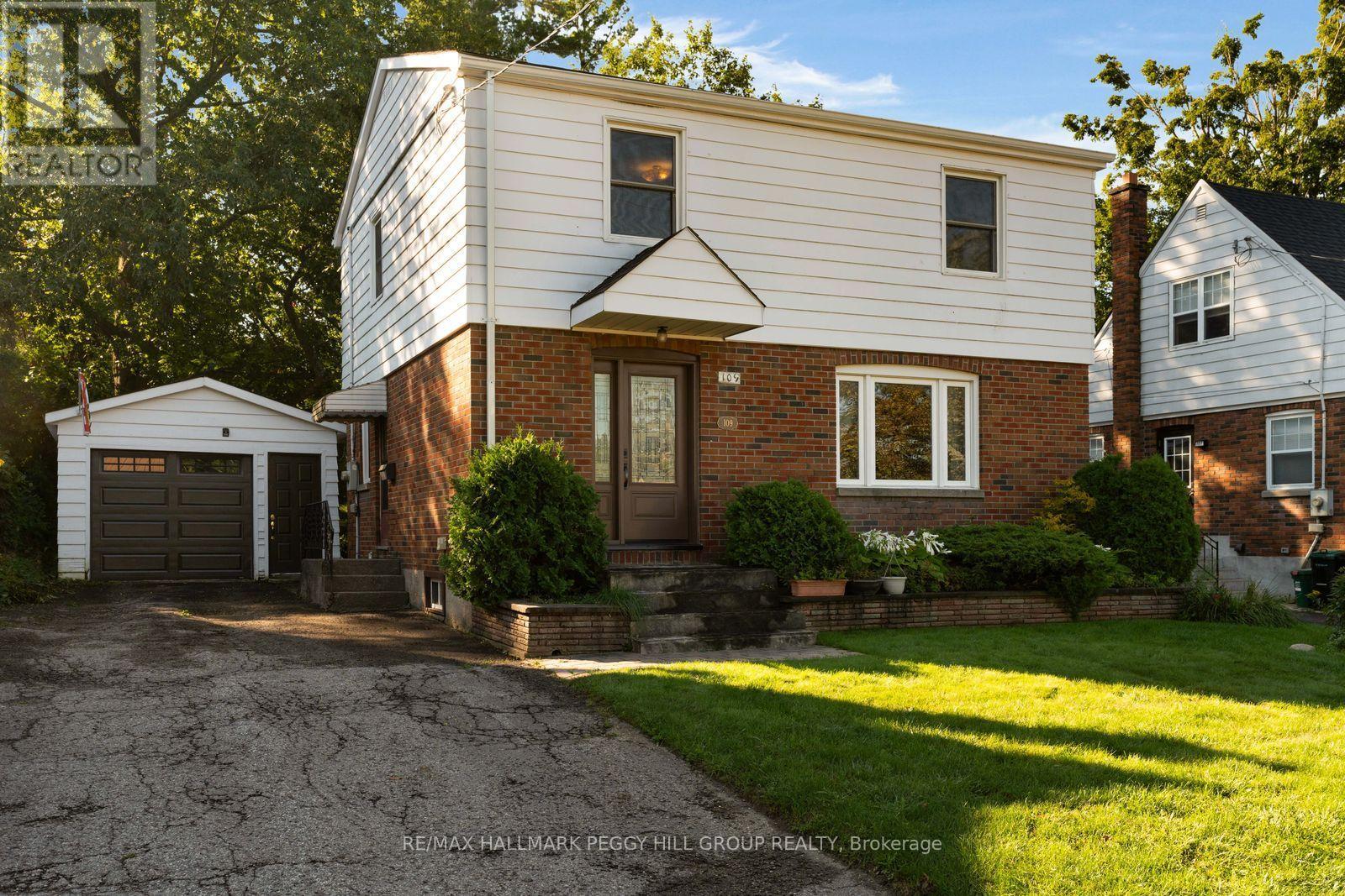 109 CODRINGTON STREET Property Photo 1