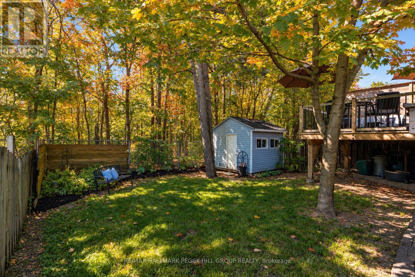 19 Austen Lane Property Photo 17