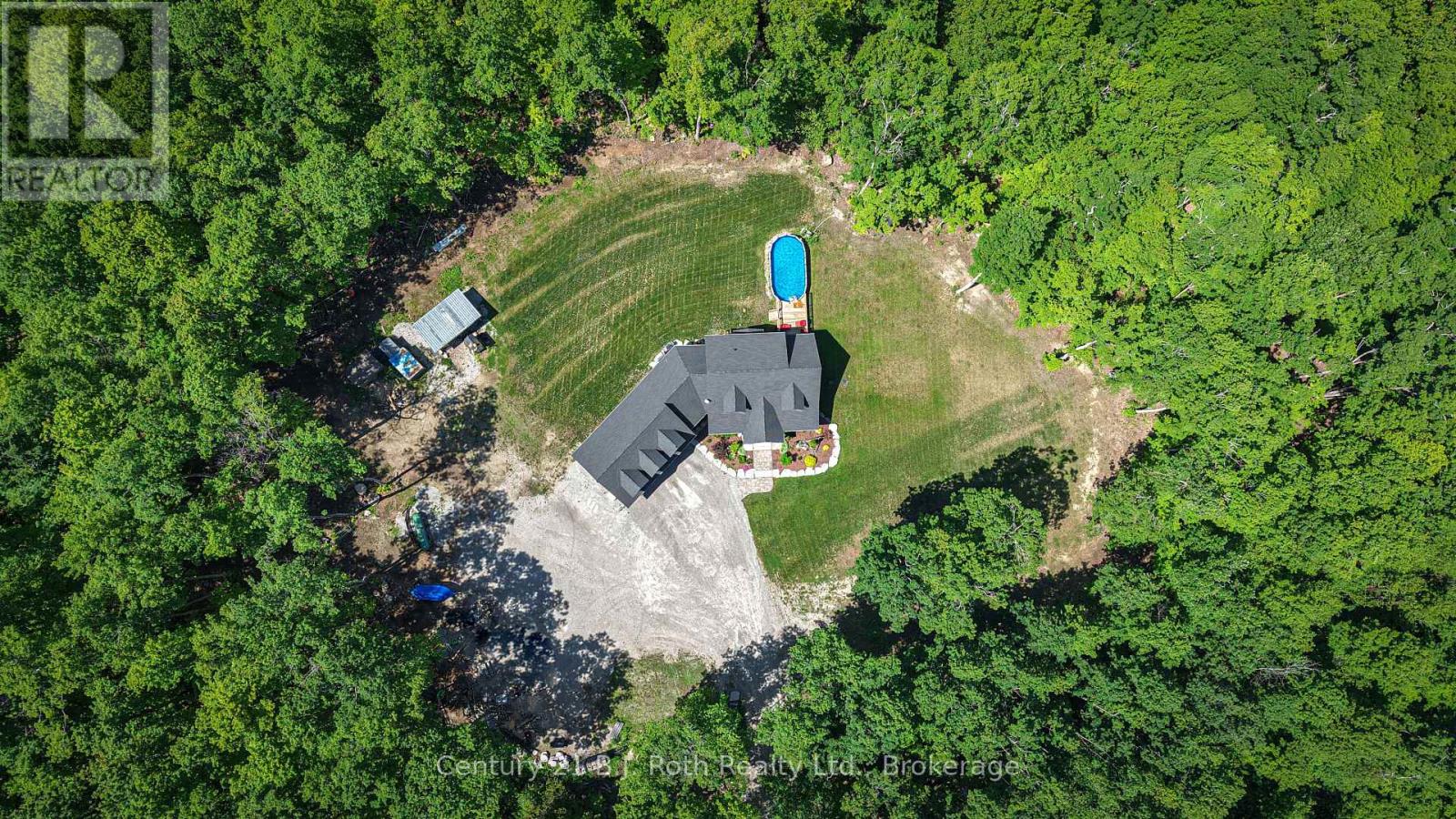 3082 Fairgrounds Road Property Photo 2