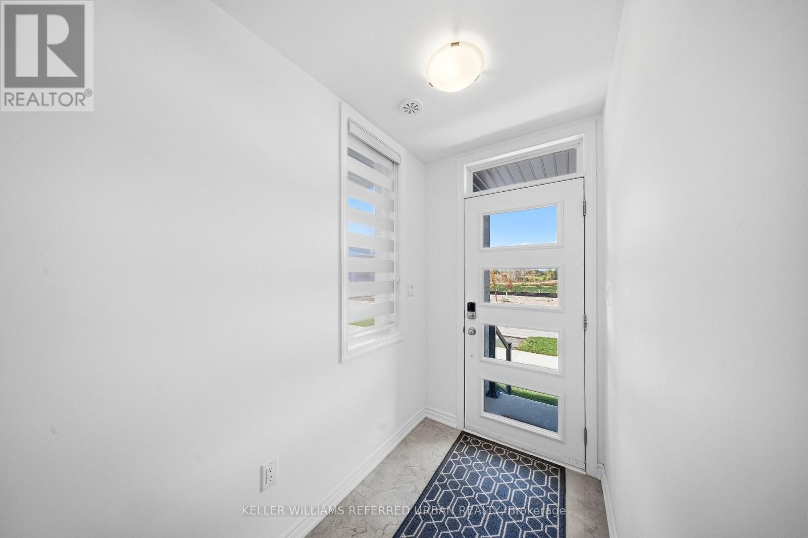 61 Vinewood Crescent Property Photo 4