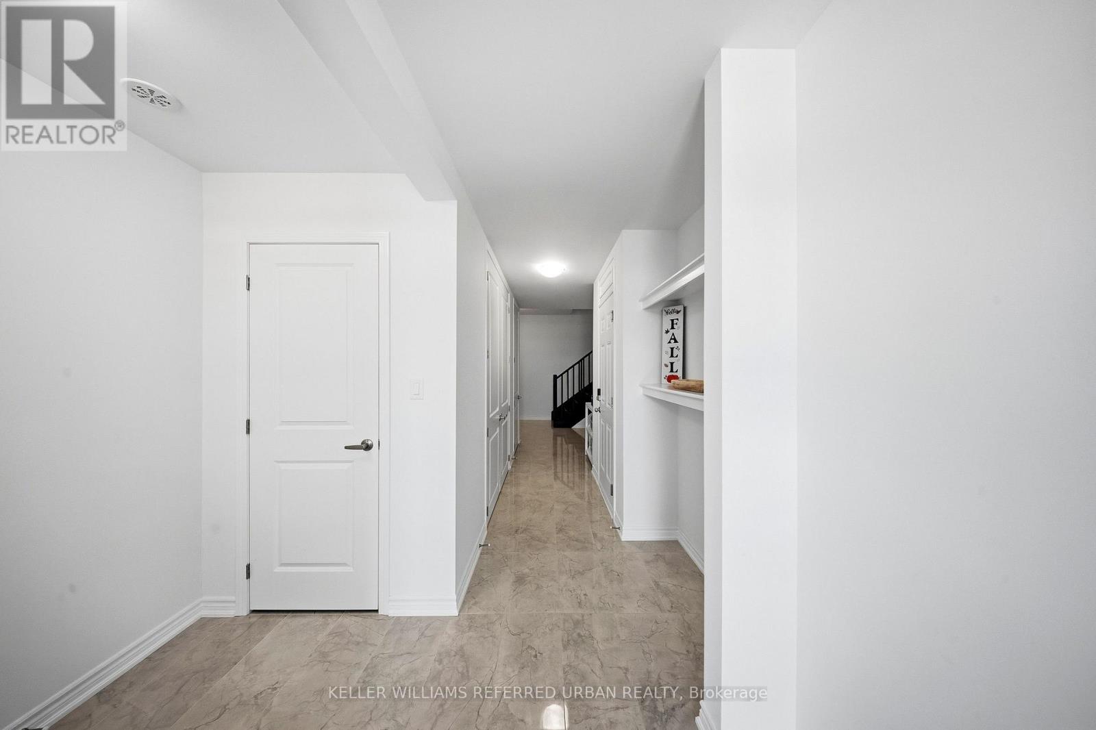 61 Vinewood Crescent Property Photo 6