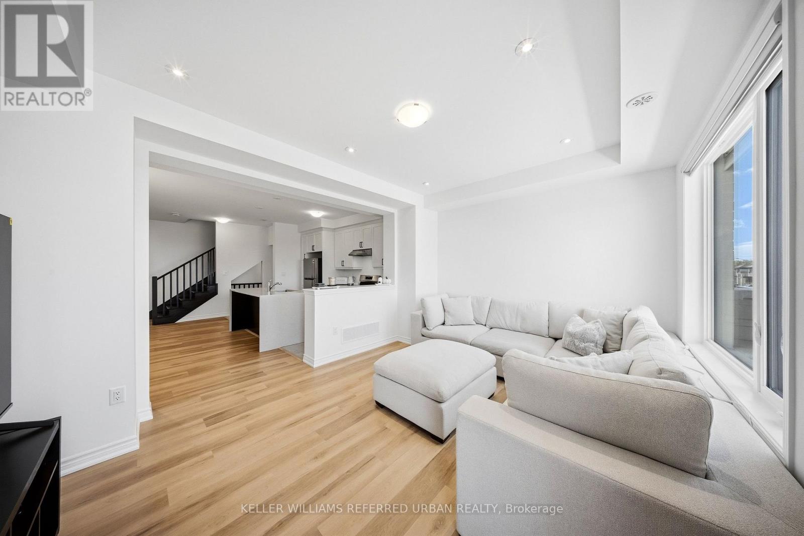 61 Vinewood Crescent Property Photo 18