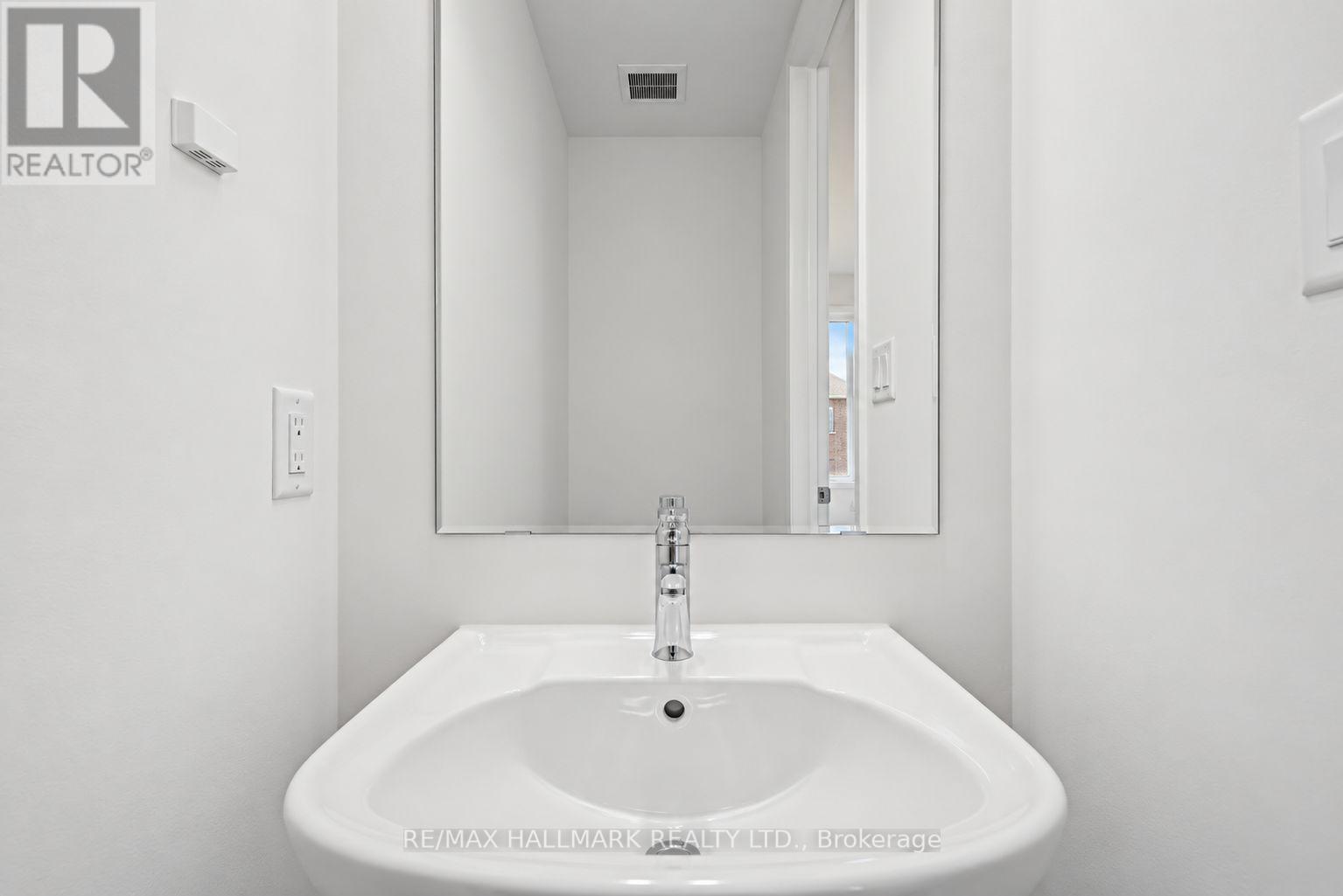 51 Gretzky Avenue Property Photo 17