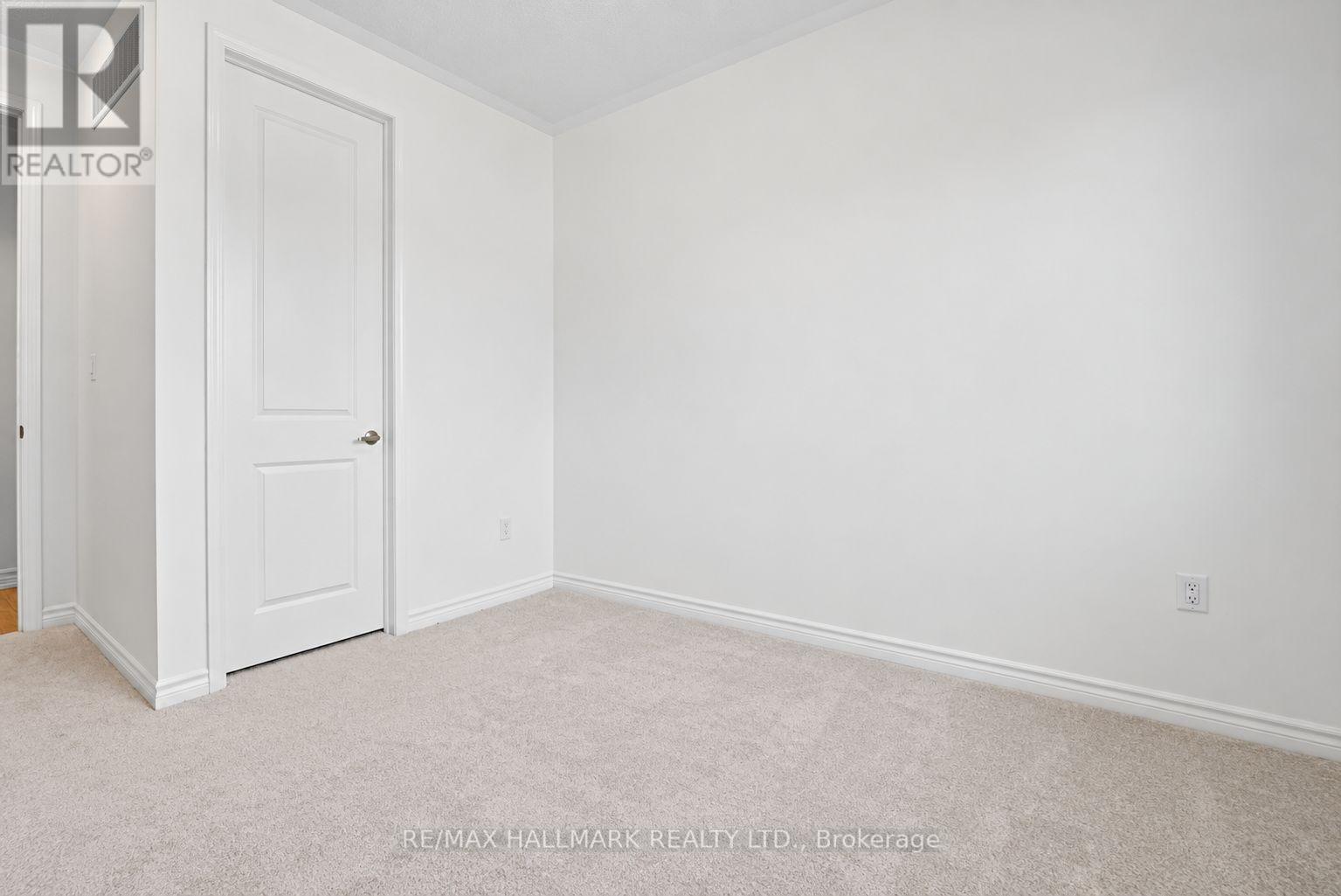 51 Gretzky Avenue Property Photo 28