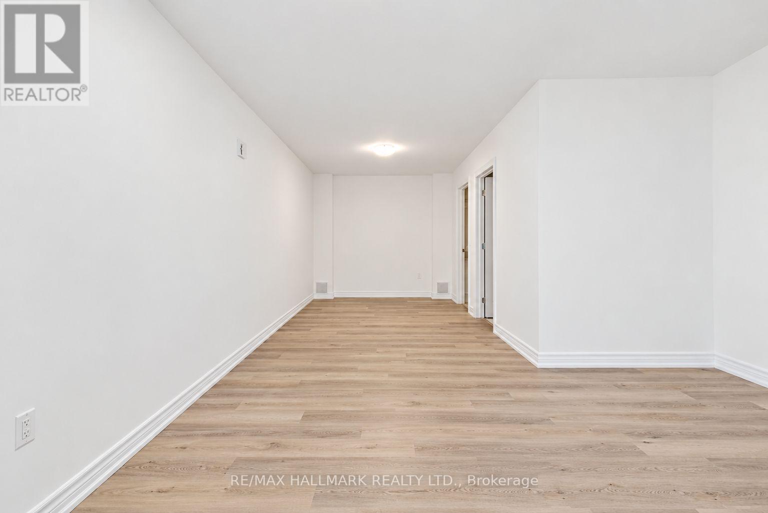 51 Gretzky Avenue Property Photo 38