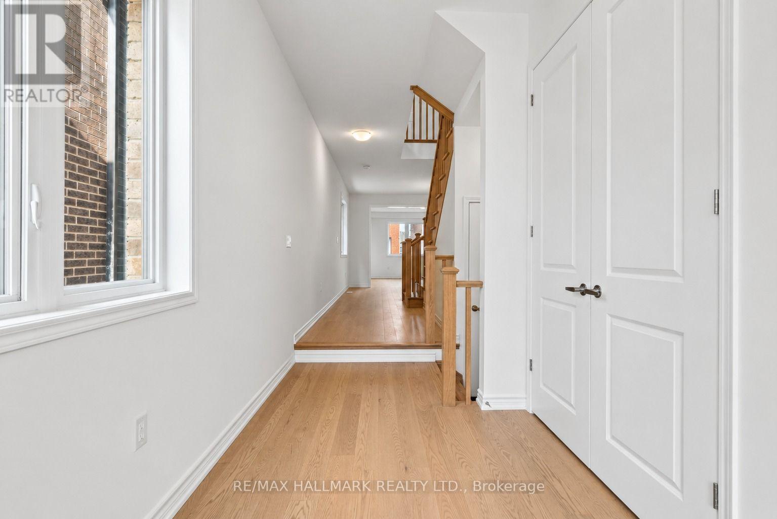 84 Gretzky Avenue Property Photo 8