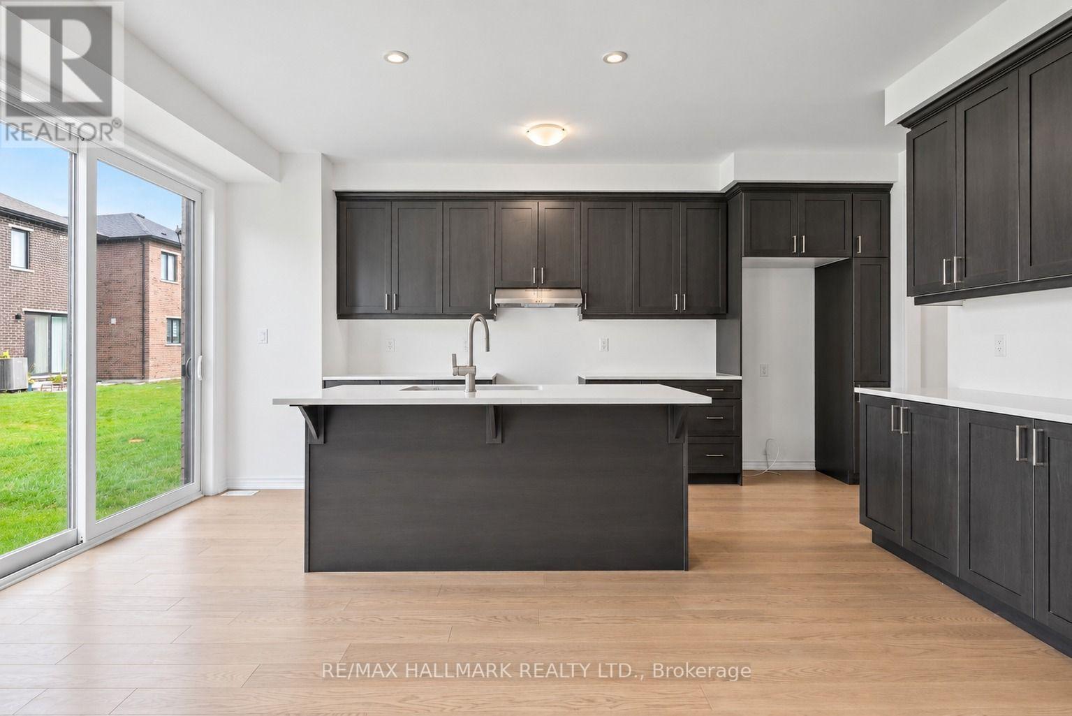 84 Gretzky Avenue Property Photo 13