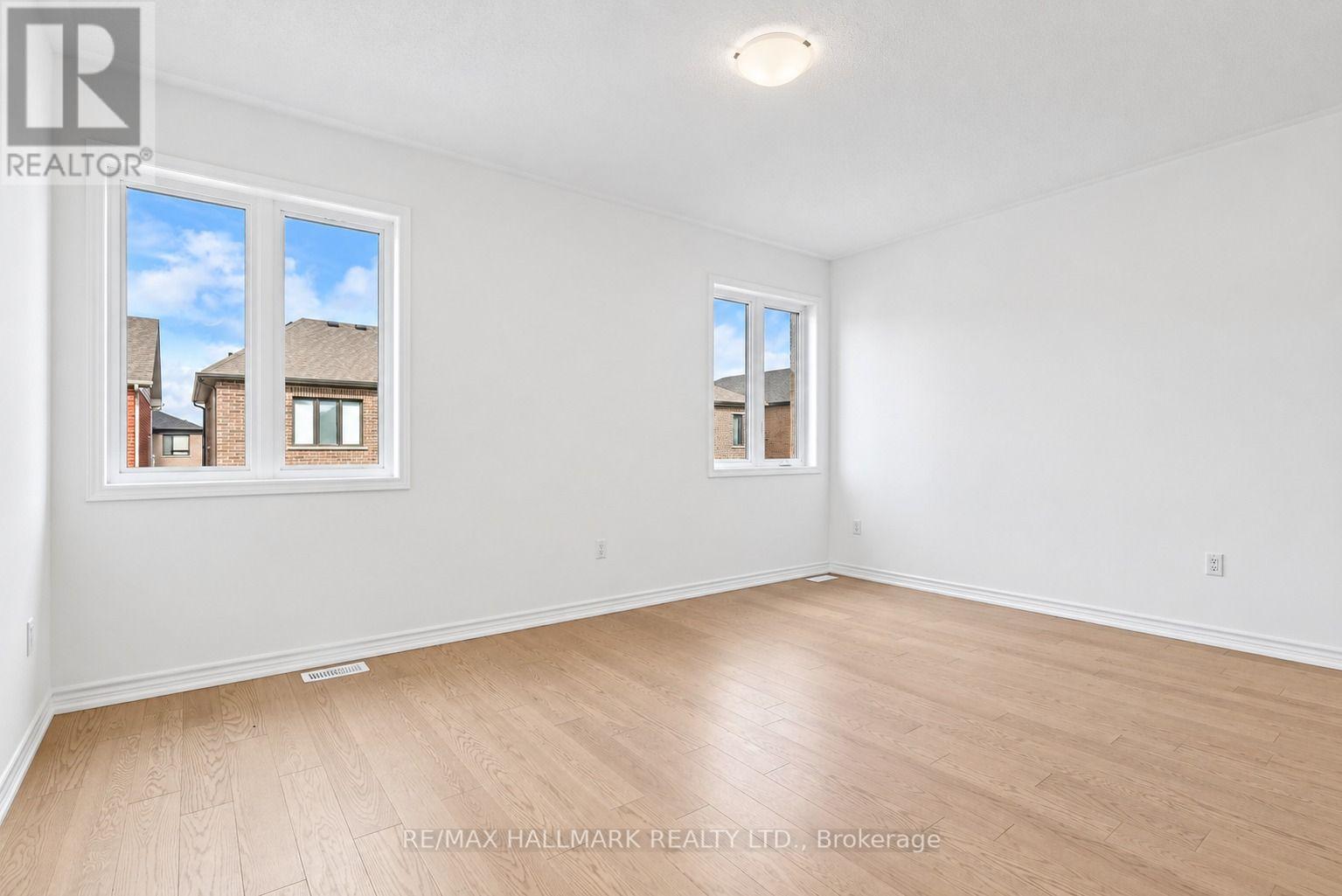 84 Gretzky Avenue Property Photo 22