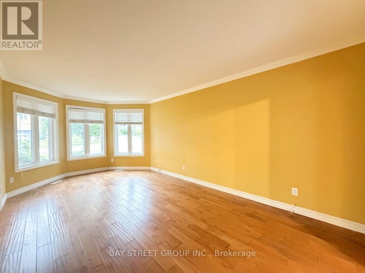 76 Mayfair Drive Property Photo 11