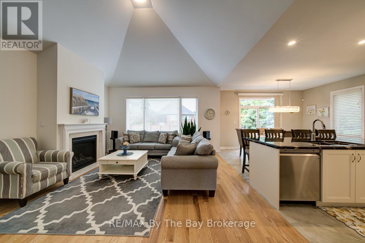 43 Fawndale Crescent Property Photo 4
