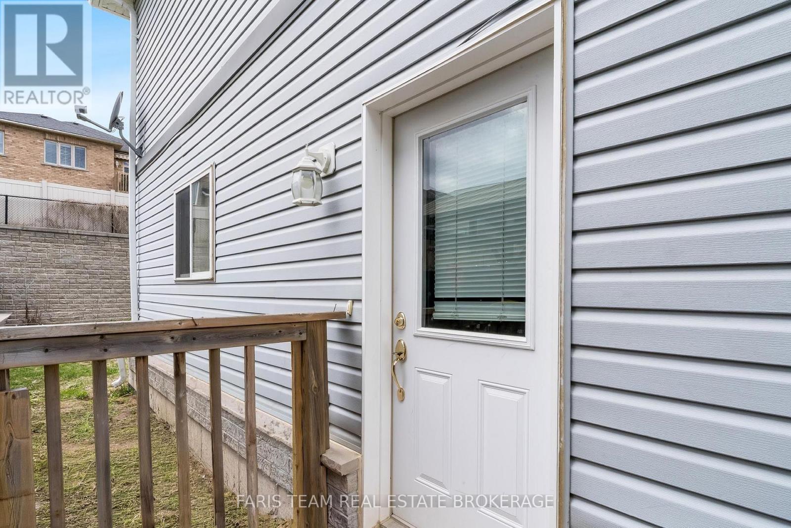 3114 Emperor Drive Property Photo 5