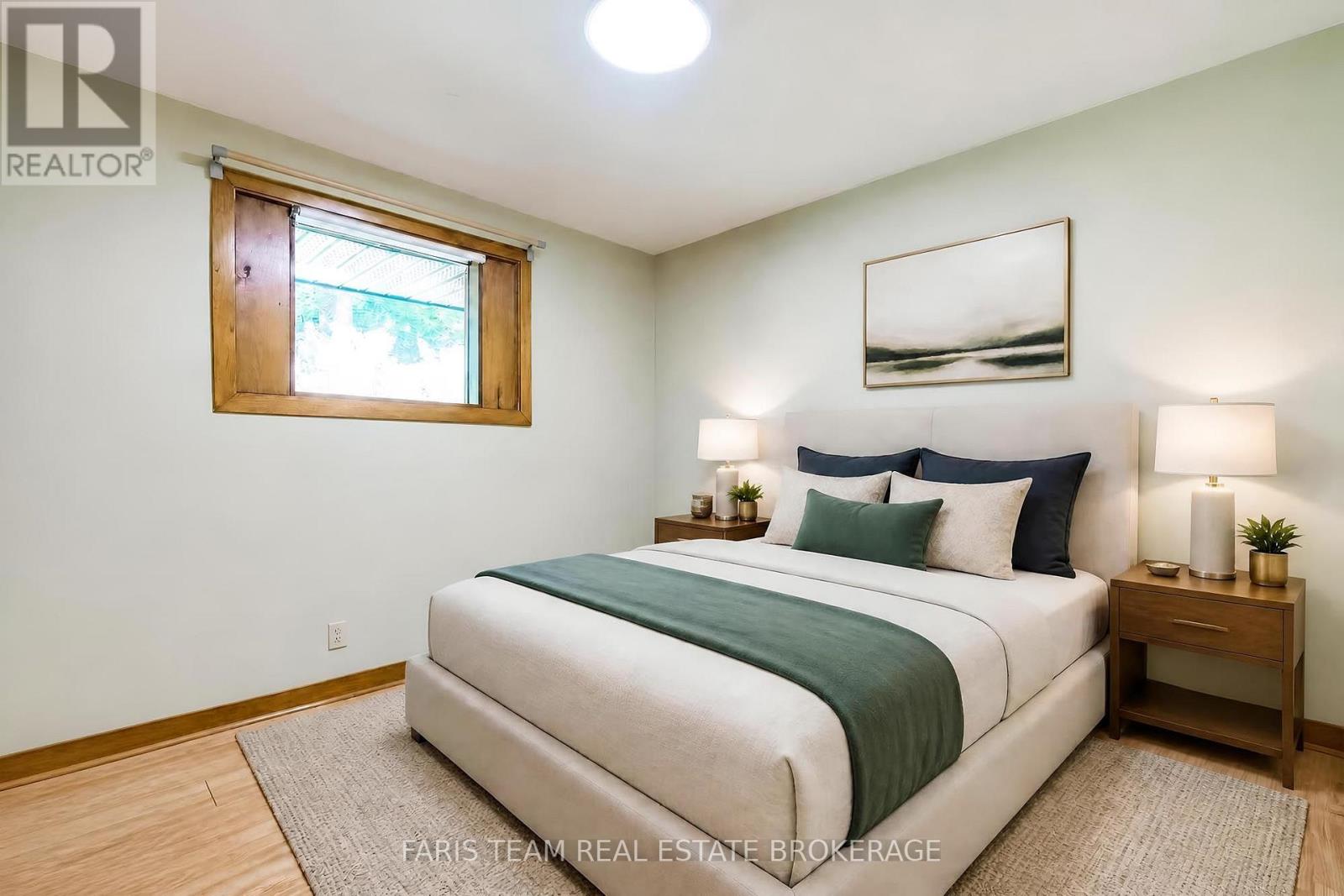 15 Scottdale Drive Property Photo 18