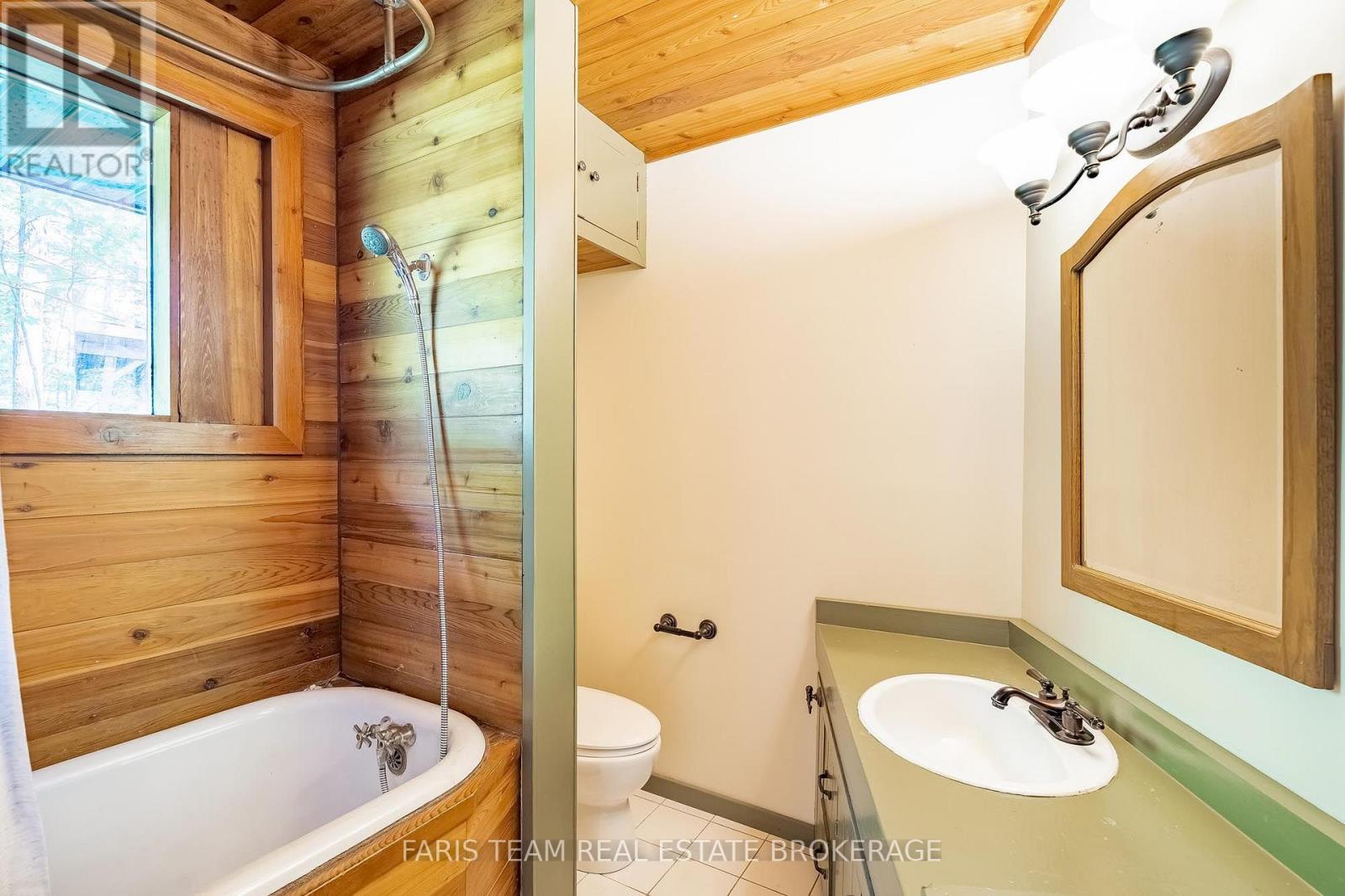 15 Scottdale Drive Property Photo 21