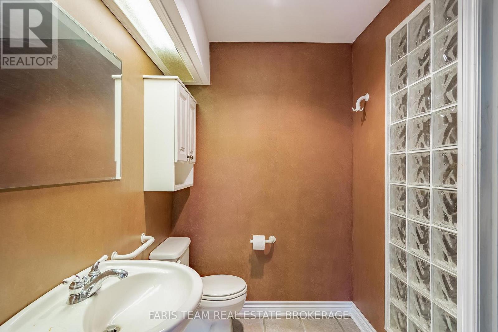 15 Scottdale Drive Property Photo 34
