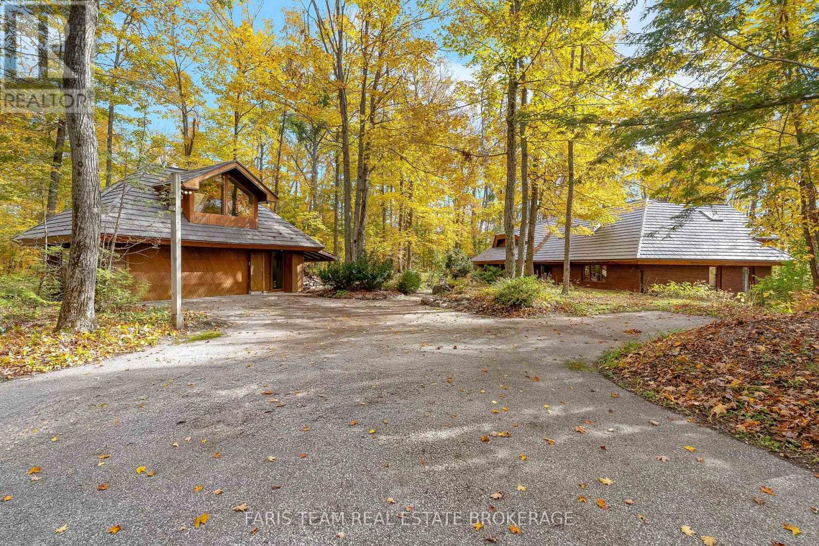 15 Scottdale Drive Property Photo 36