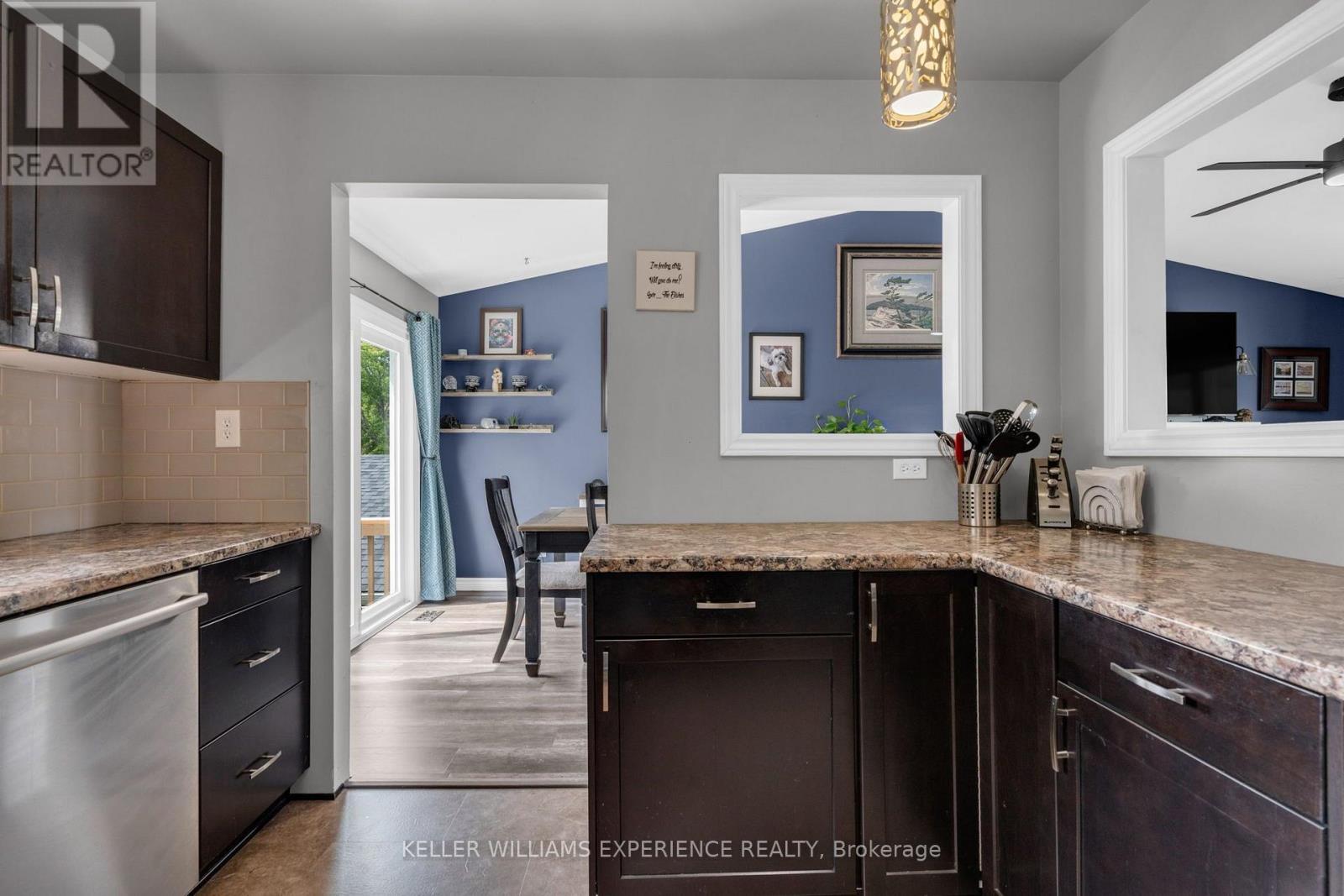 28 Park Street Property Photo 5