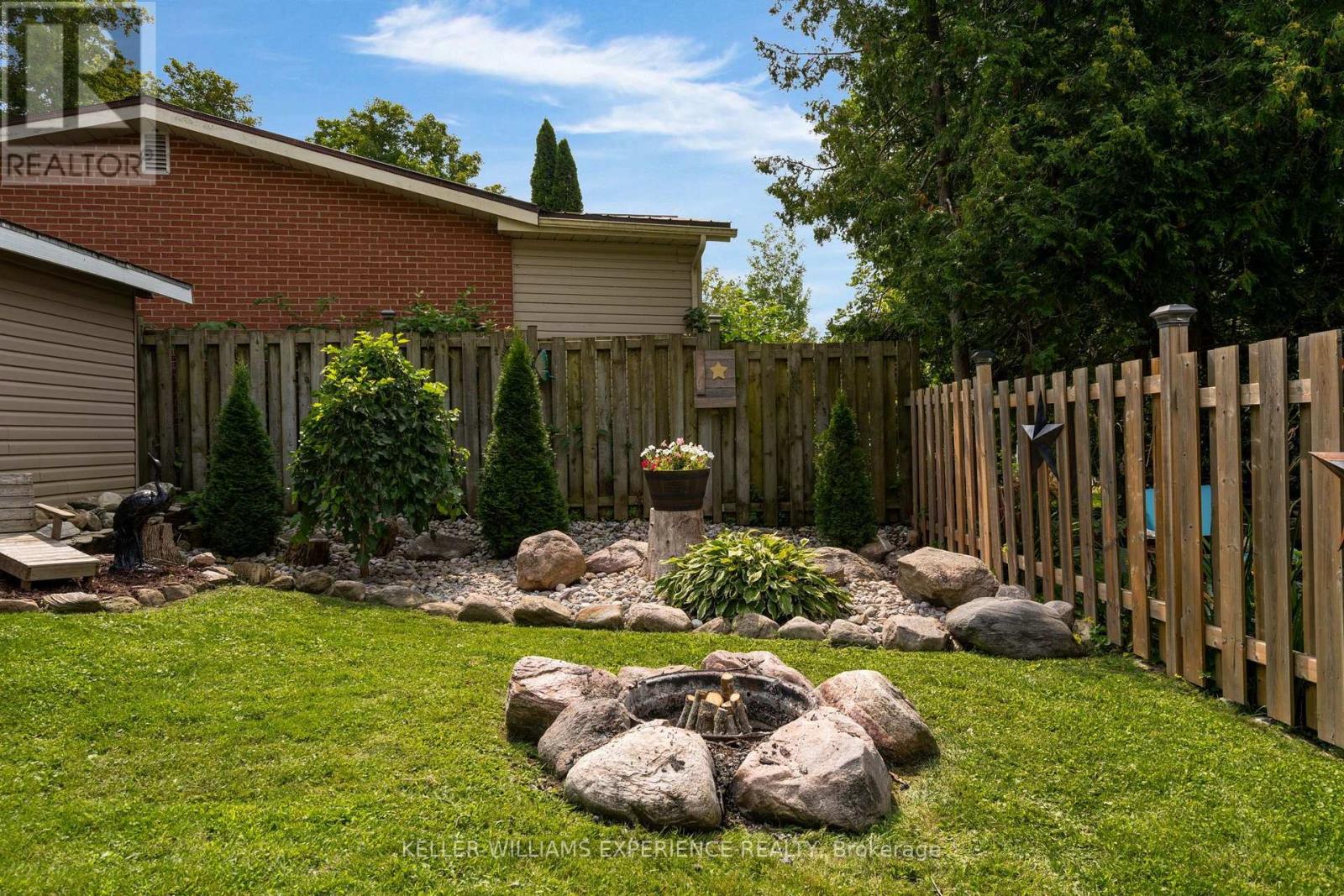 28 Park Street Property Photo 24