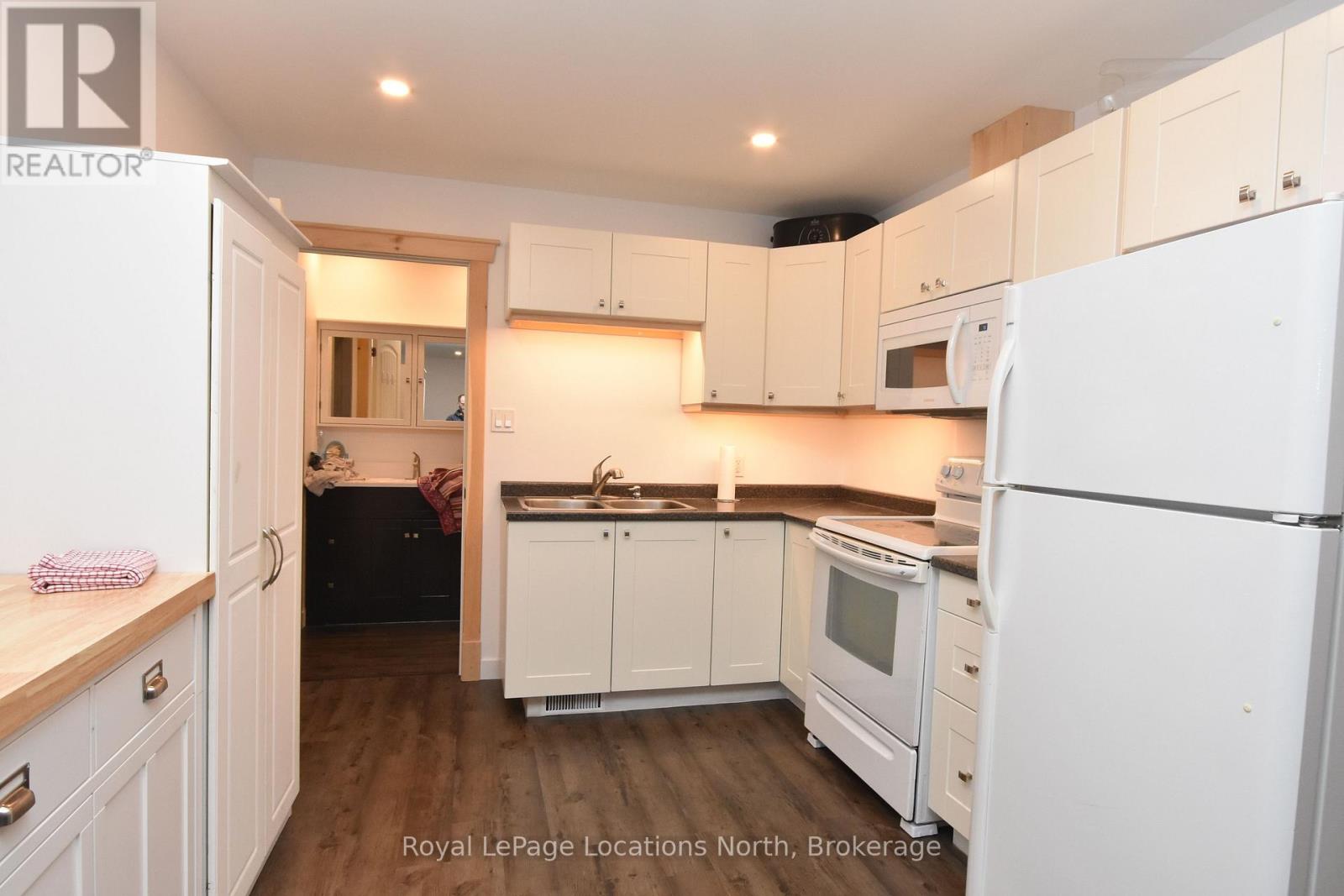 236 Phillips Street Property Photo 28