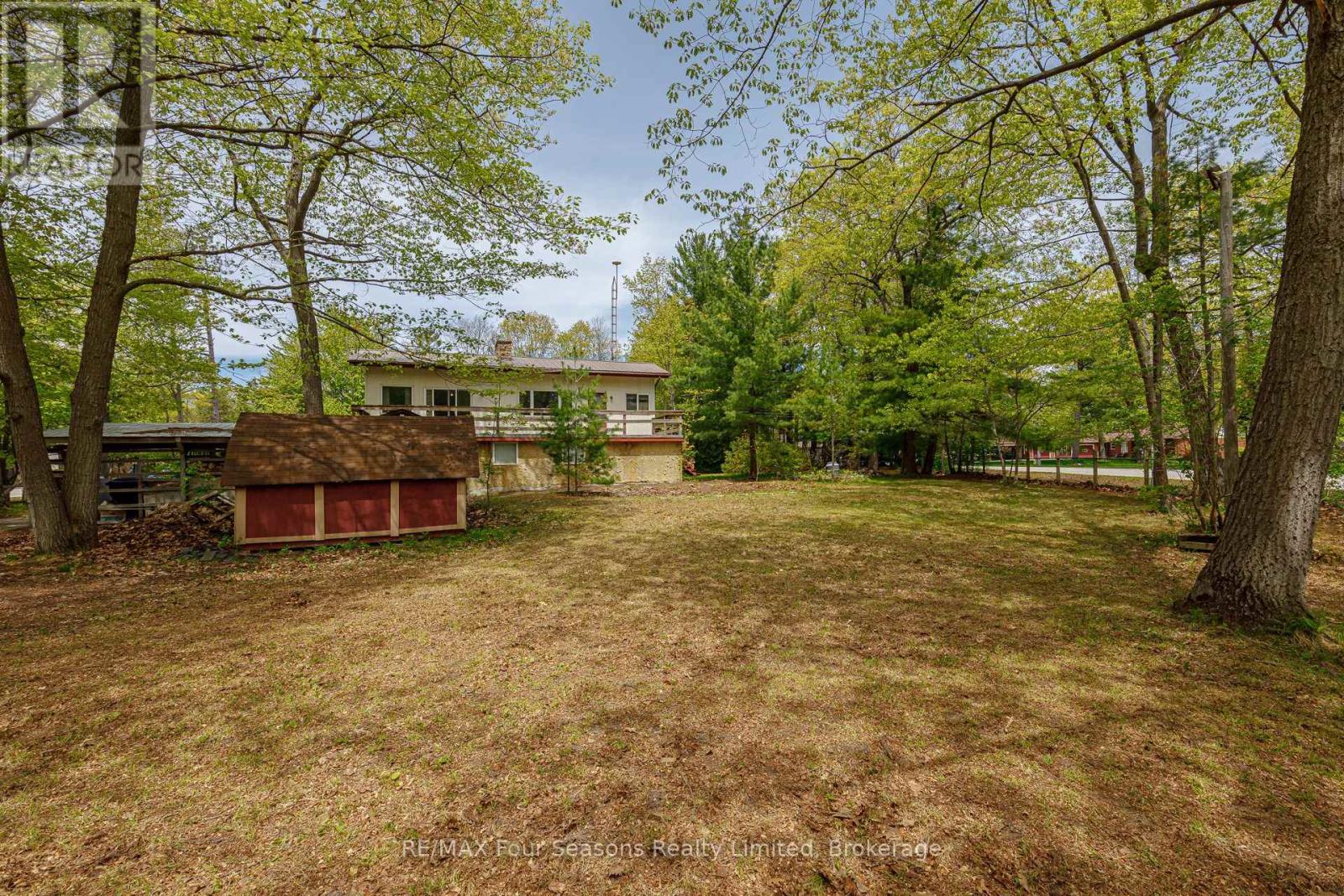 828 Oxbow Park Drive Property Photo 20