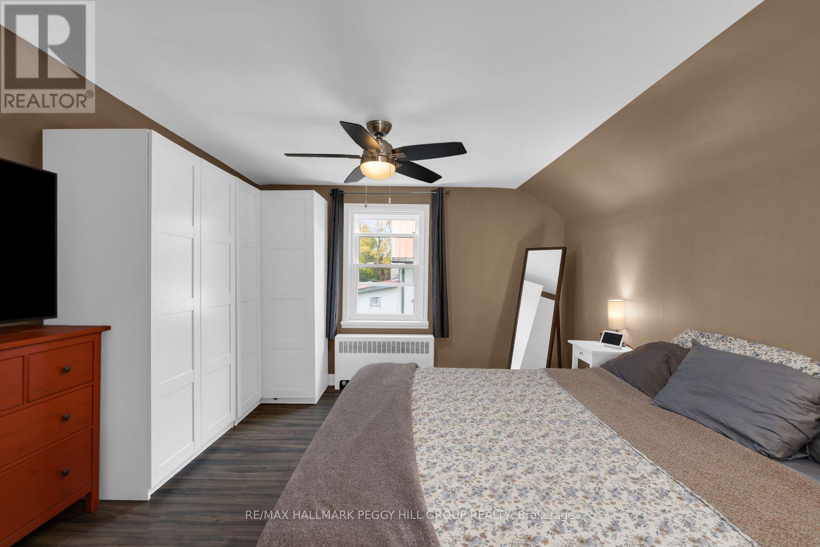 1556 Flos Rd 4 W Property Photo 11