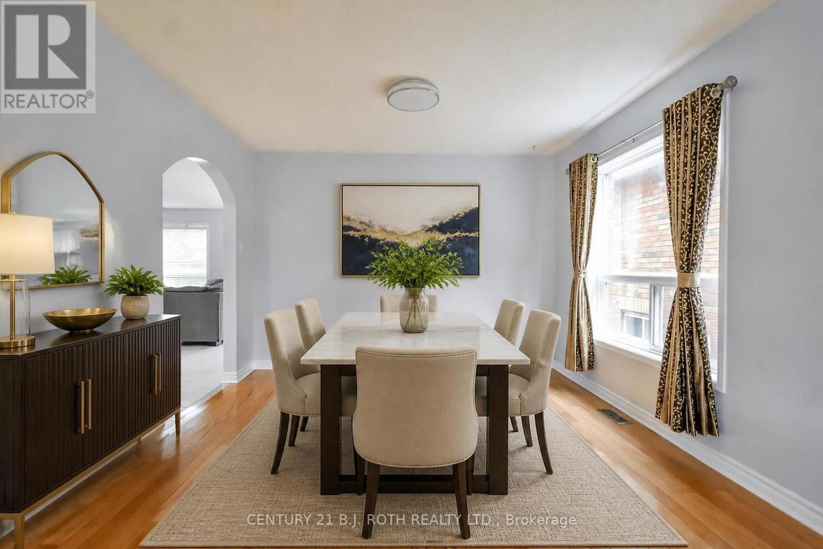 17 Crompton Drive Property Photo 12