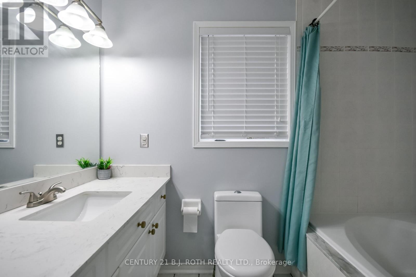 17 Crompton Drive Property Photo 25