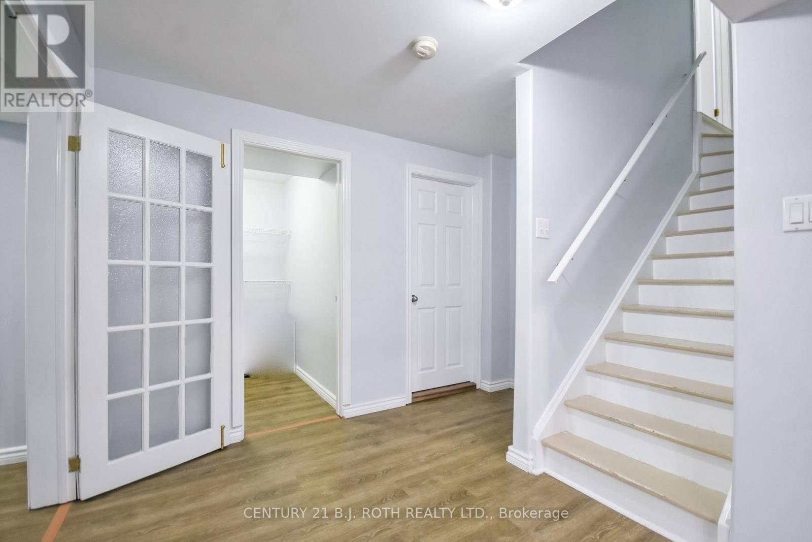 17 Crompton Drive Property Photo 28
