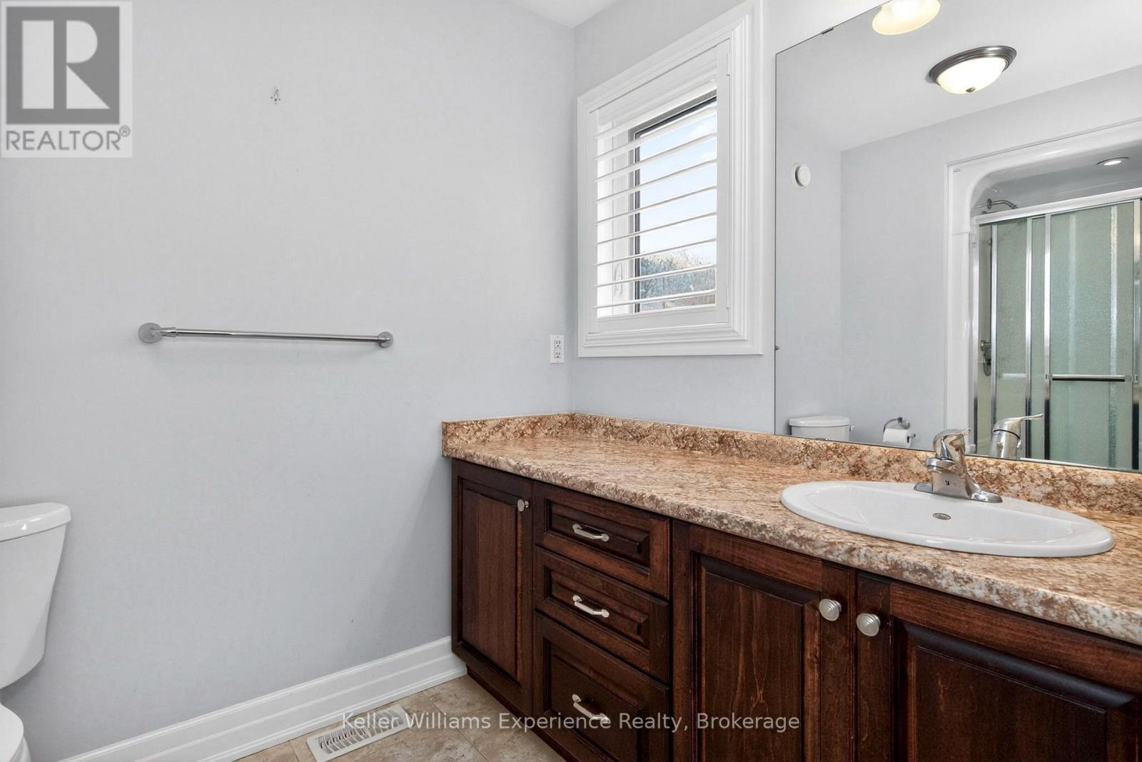 22 Grew Crescent Property Photo 21