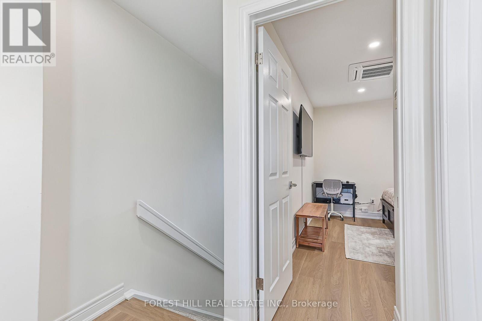 348 Mariners Way Property Photo 32