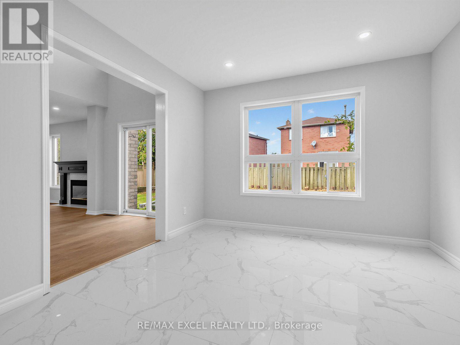 396 Cundles Road W Property Photo 9