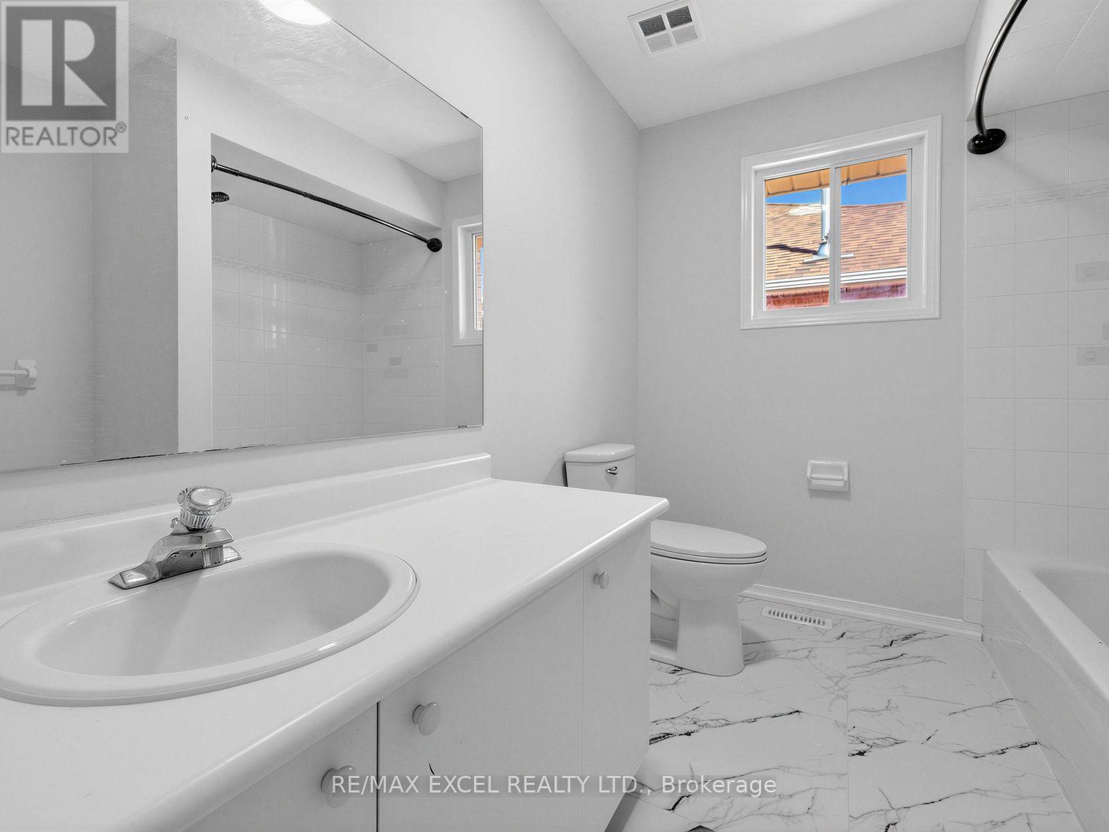396 Cundles Road W Property Photo 23