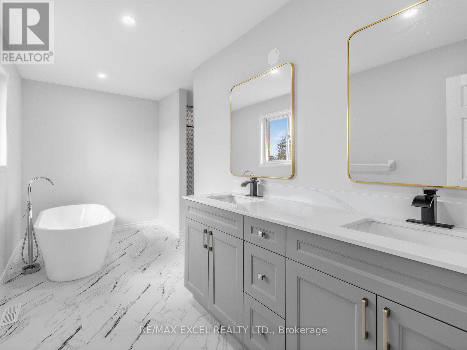 396 Cundles Road W Property Photo 26
