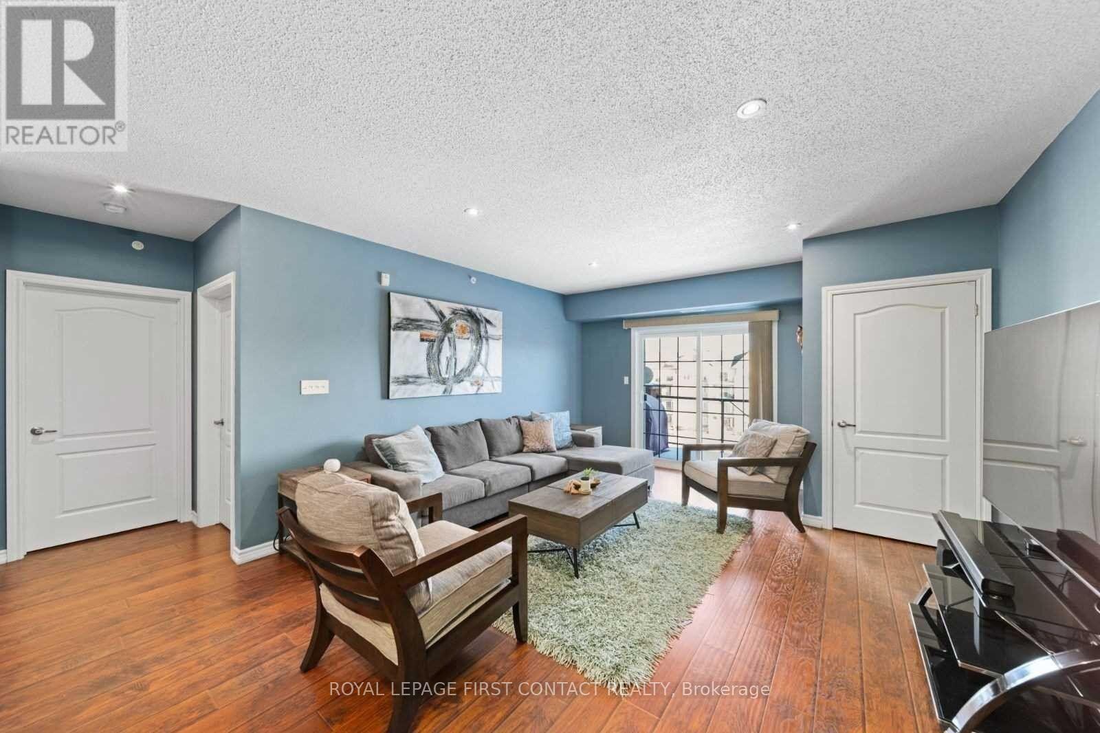 410 - 39 Ferndale Drive S Property Photo 5